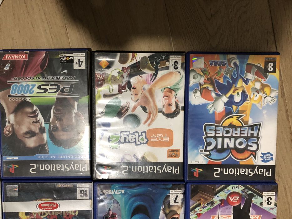 Vendo varios jogos ps2