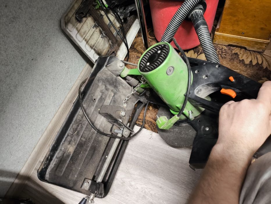 Металоріз для порізки металу