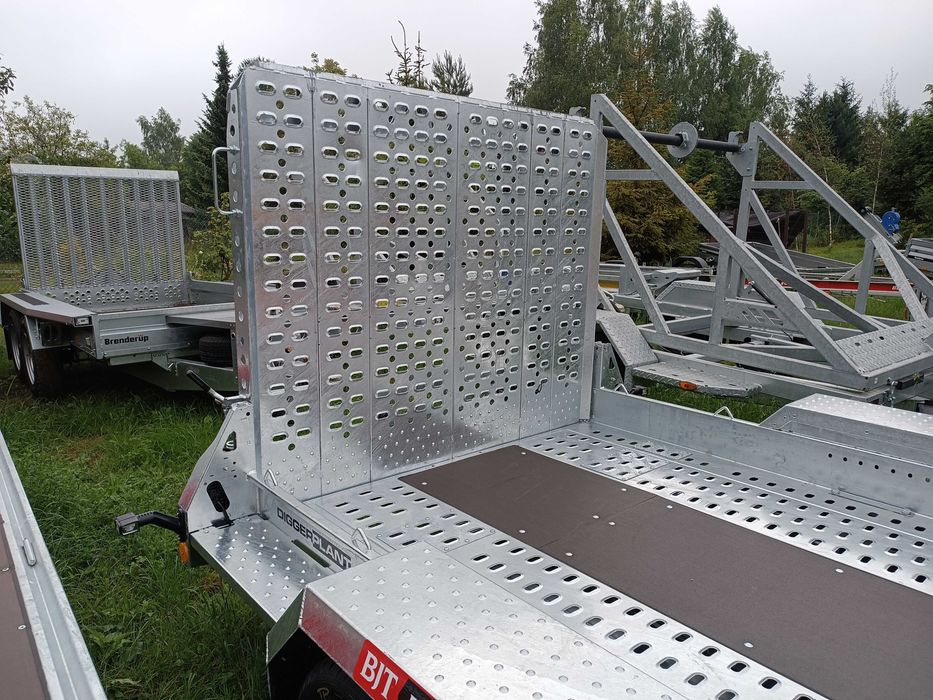 Przyczepa Brian James Trailers pod minikoparkę  Ł:2855kg