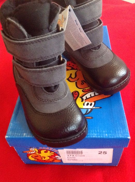 Botas neve NOVAS unissexo water proof (à prova de água) t29 e t32