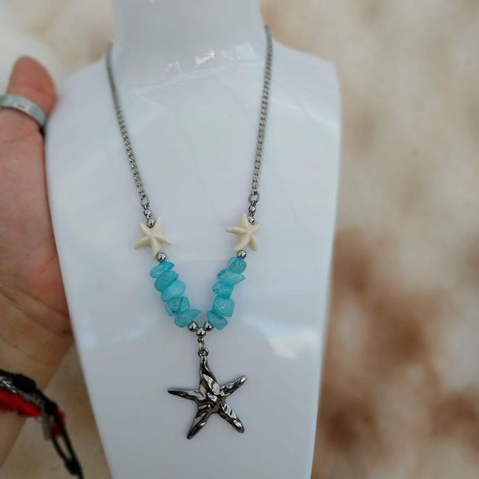Colar com corrente prateada e Estrela do Mar