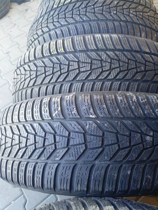 Opony zimowe 205/55/19 Hankook 4 sztuki 2022r