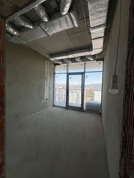 Продам пентхаус в ЖК «Кріста»