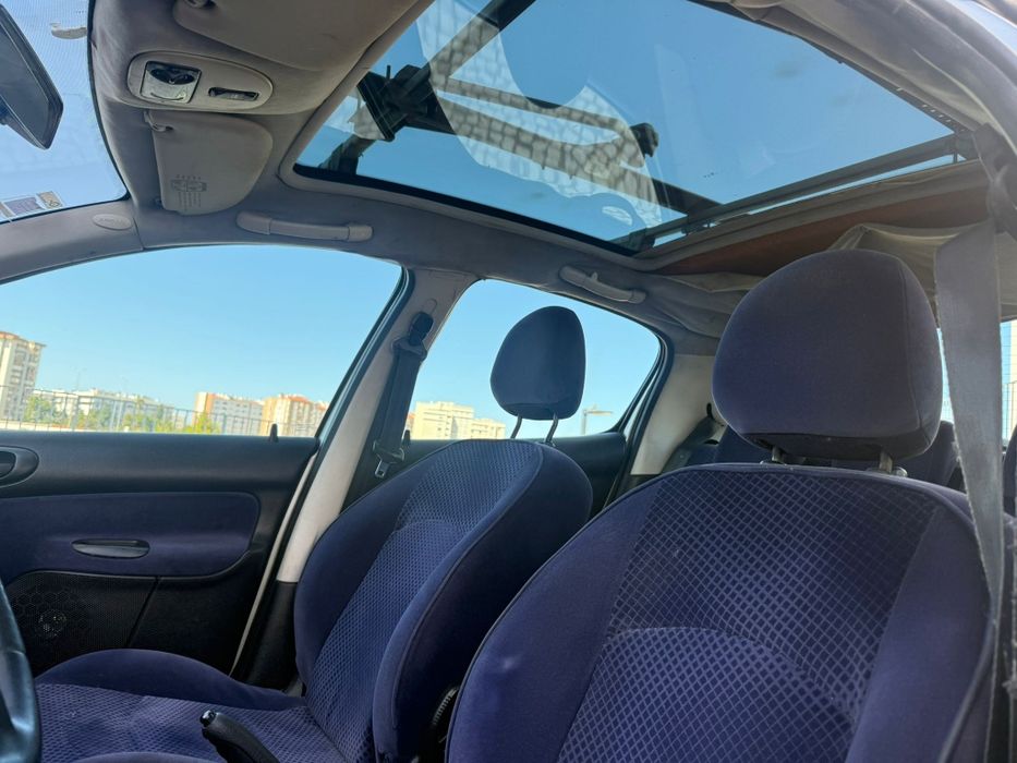 Peugeot 206 1.4 HDI 2005 | Tecto Panorâmico