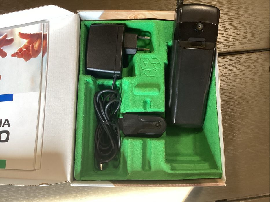 Телефон Nokia 440