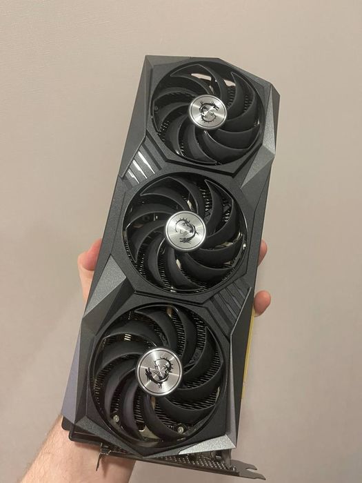 Продам MSI RTX Gaming Z trio 3080 10gb