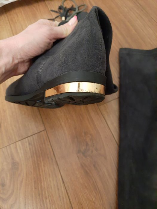 Buty - dlugie - r.36 - 45 zł