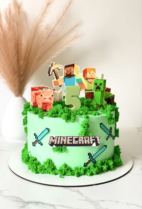 Торти, капкейки, тістечка на замовлення