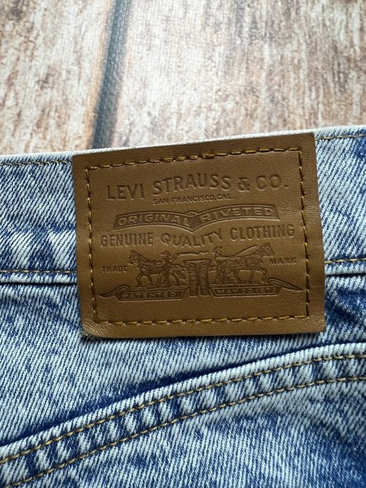 Jeansy Levi’s Middy Straight