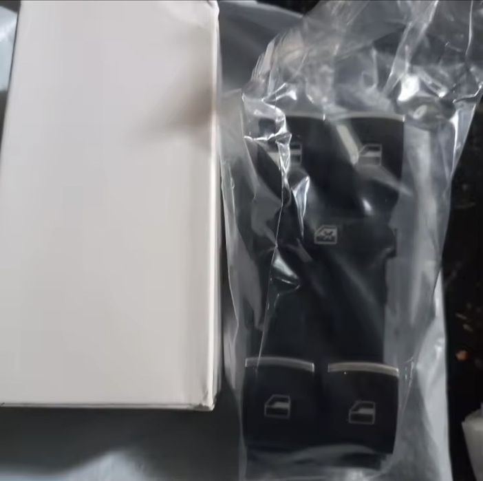 Блок управления стеклоподьемником VW Jetta PassatGolf touranВантажівок