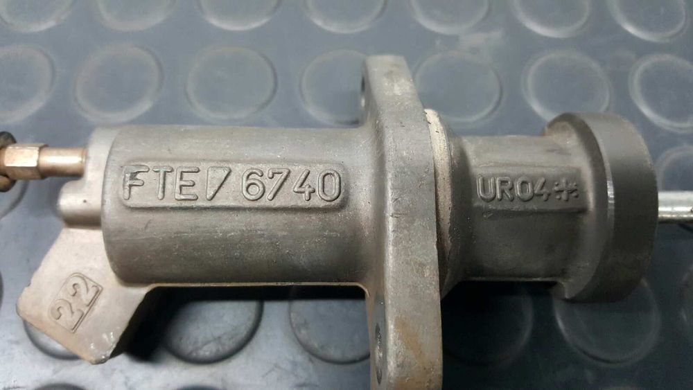 BOMBITO DE EMBRAIAGEM BMW X3 (E83) 2.0D