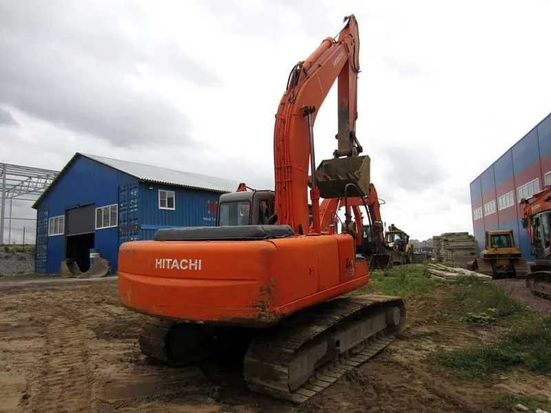 Оренда екскаватору Hitachi 230 Котловани, траншеї, демонтаж, планування.