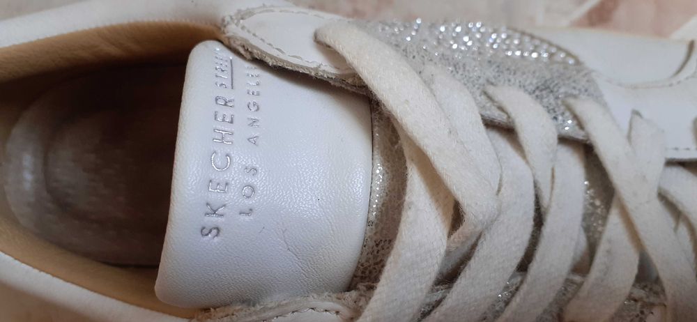 Buty sneakers rozmiar 37 z cekinami