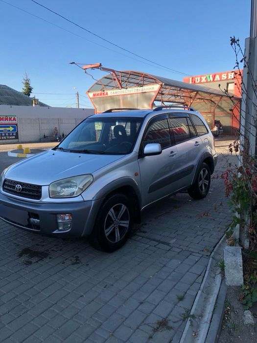 Продам Toyota Rav 4