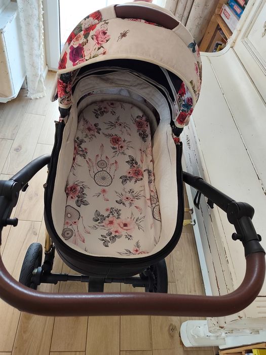 Sprzedam Wózek BABYACTIVE MUSSE Dark Rose 3 w 1
