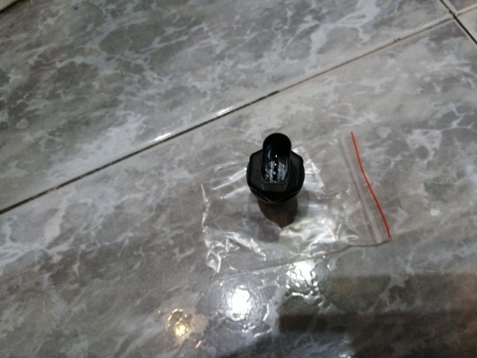 Sensor de conta Kms Grupo VAG (ficha oval)