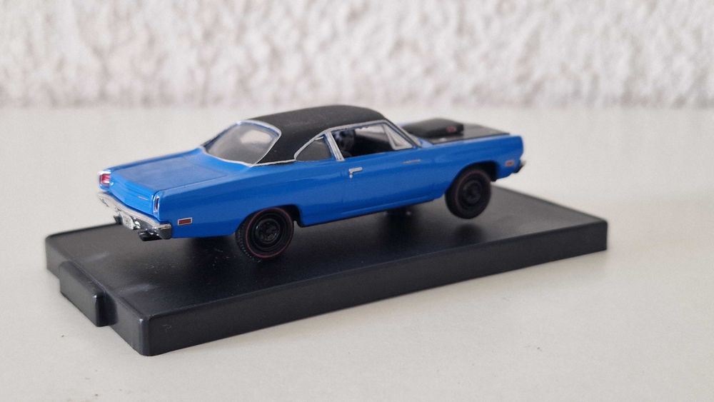 Plymouth Road Runner «1969« 1:64