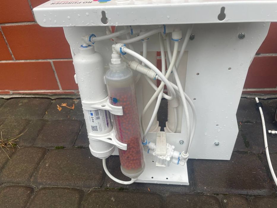 Фильтр для воды обратный осмос с минерализатором Leader