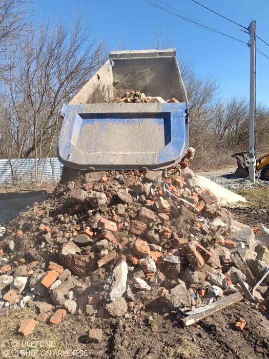 Вивіз сміття будівельного та іншого  , доставка сипучих матеріалів .