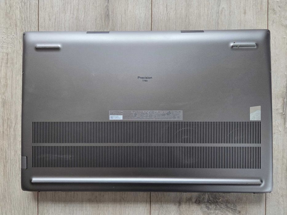 Dell Precision 7780 i7 / 32GB / RTX3500 / 3TB SSD / gwarancja 04/2028