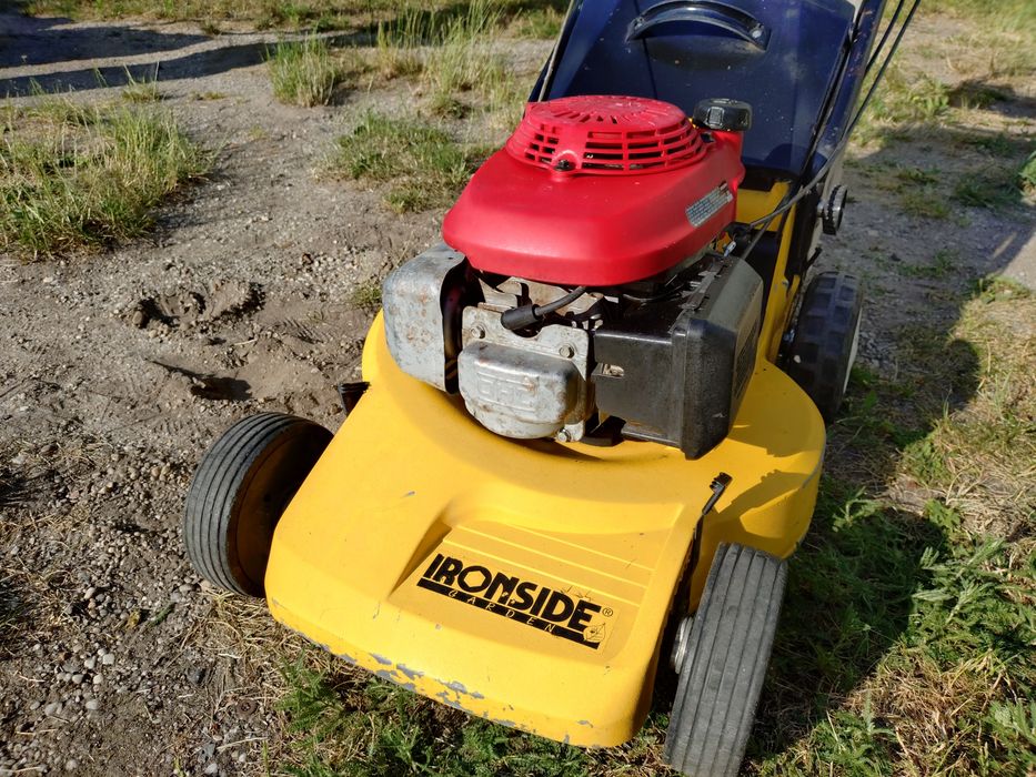 Kosiarka spalinowa Ironside-Honda