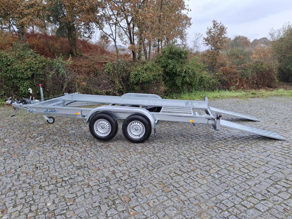 Atrelados / Reboques Porta Carros de 1300kg a 2700kg LIDER