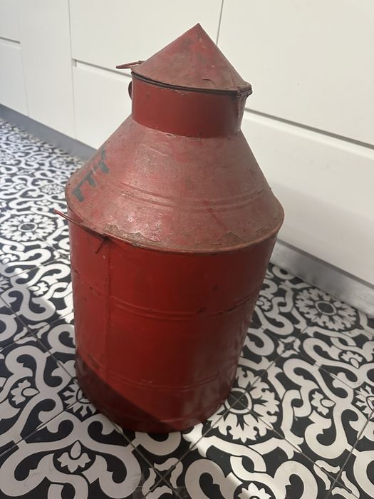 Bidao de azeite antigo