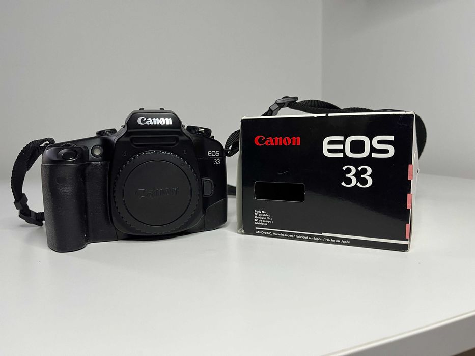 Canon EOS 33 / Elan 7 35mm Film Camera / Made in Japan / Boxed