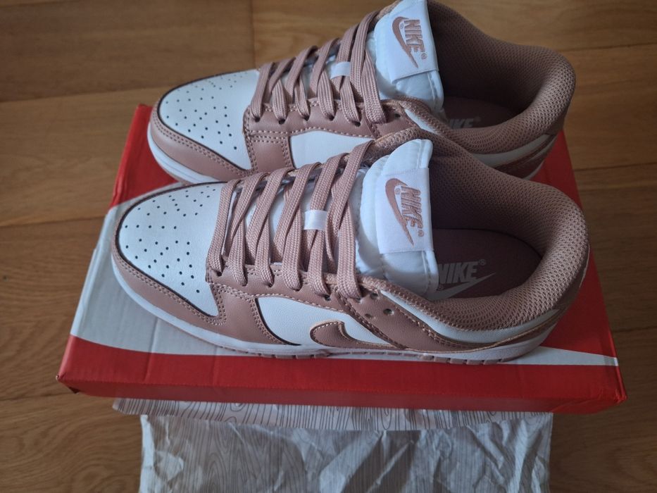 Ténis Nike Dunk novos