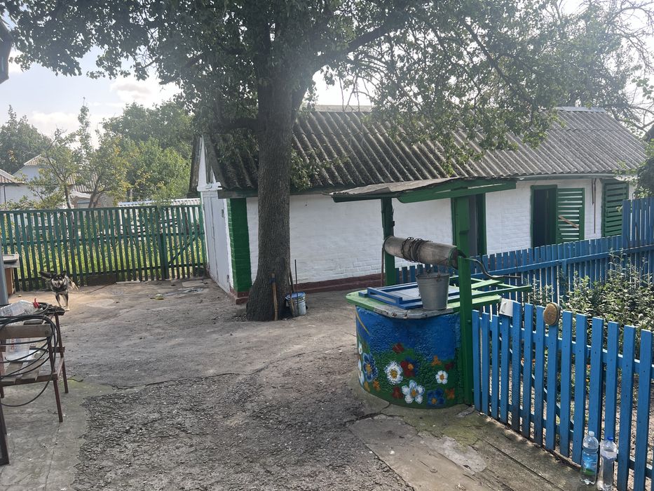 Продам  2 ЗАТИШНІ  будинки   -МОЖЛИВО СЕРТИФІКАТ-20 км від Кременчука)