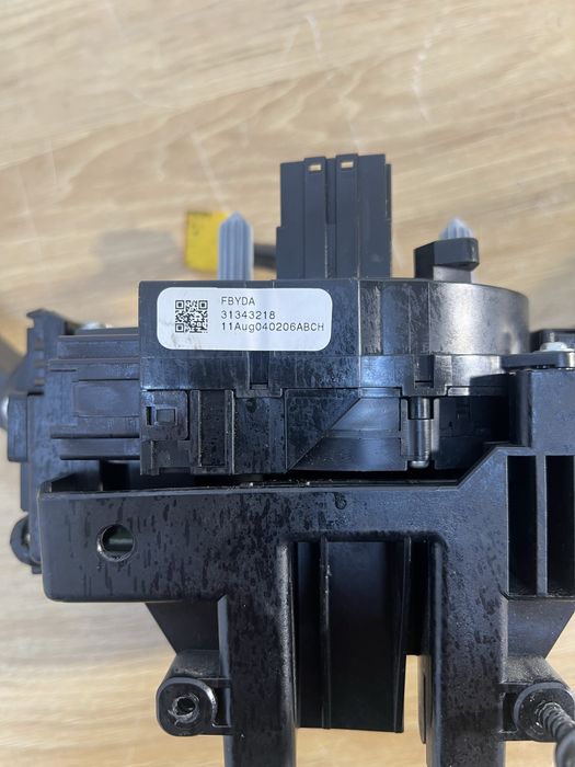 Przełacznik zespolony taśma kierownicy Volvo V40 II