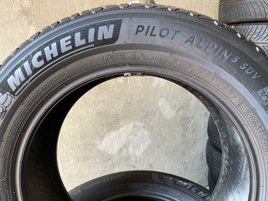 Зимові 235/60 R18 MICHELIN PILOT ALPIN 5 SUV (85-90% протектор) ) Склад Шин Б-У!