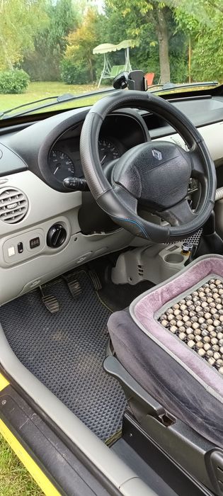 Продаю свій автомобіль