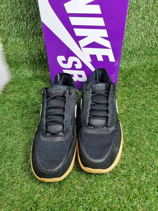 Buty Nike SB Ps8