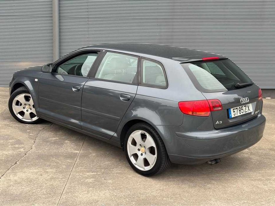 Audi A2 2.0TDi Nacional selo antigo — photo 3