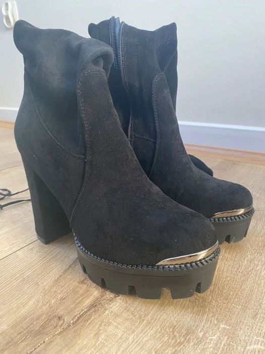 Wysokie kozaki buty za kolano zamszowe 36 DeeZee
