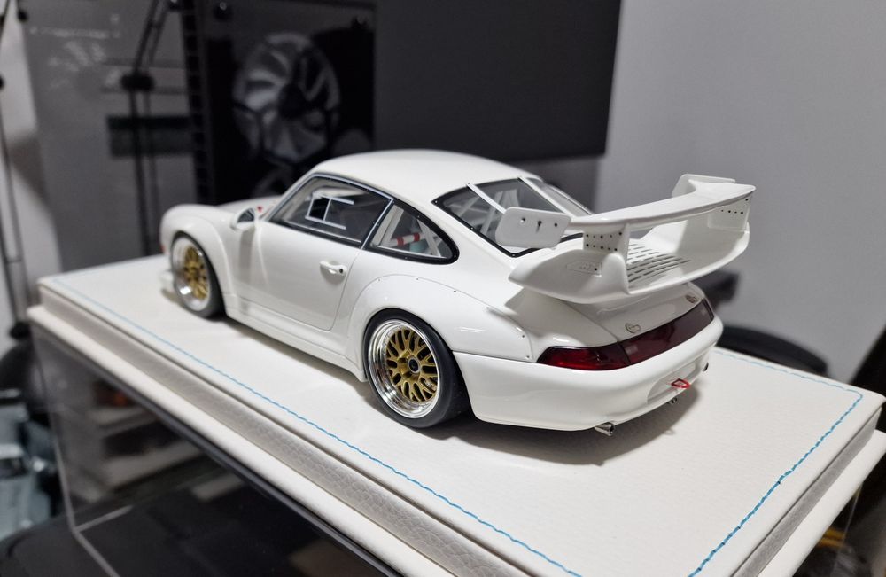 Vendo miniatura 1/18 GT SPIRIT