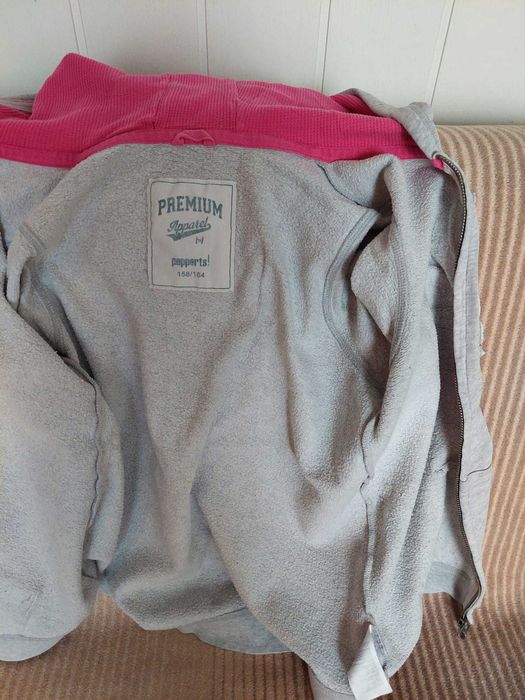 Bluza damska szara.