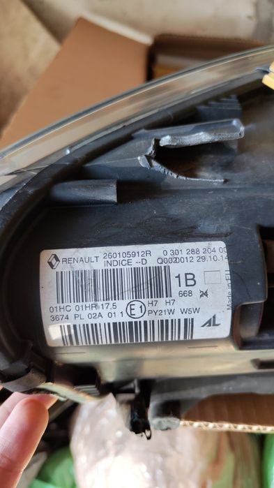 Lampy przednie Megane 3 lift wersja GT 2015 rok