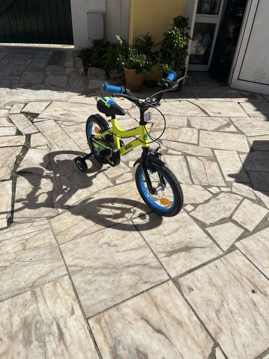 Bicicleta como nova para desocupar