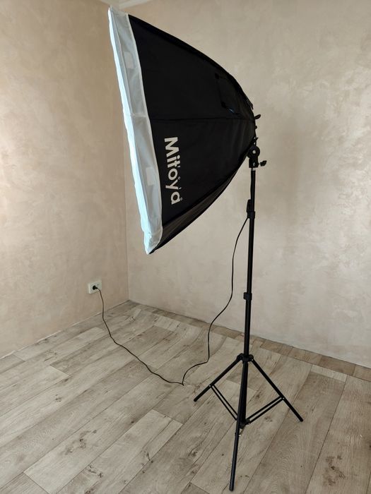 Набір софтбокс стійка штатив та 5 ламп mitoya foto softbox st 80 cm