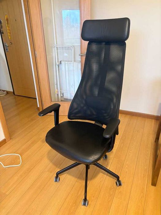 Cadeira de escritório com apoio de braços -IKEA