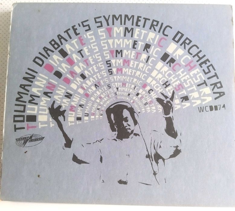 TOUMANI DIABATE´S SYMMETRIC ORCHESTRA
Boulevard De L´Independance