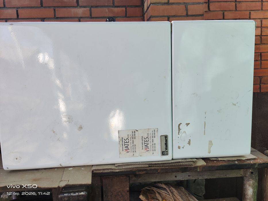 Продам два котла Юнкерс і Валіант