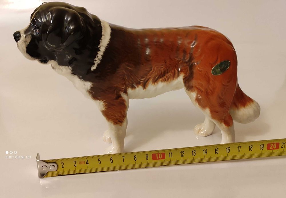 Beswick Bernardyn figurka porcelanowa