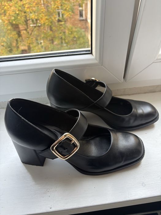 Oddam za darmo buty na obcasie 41