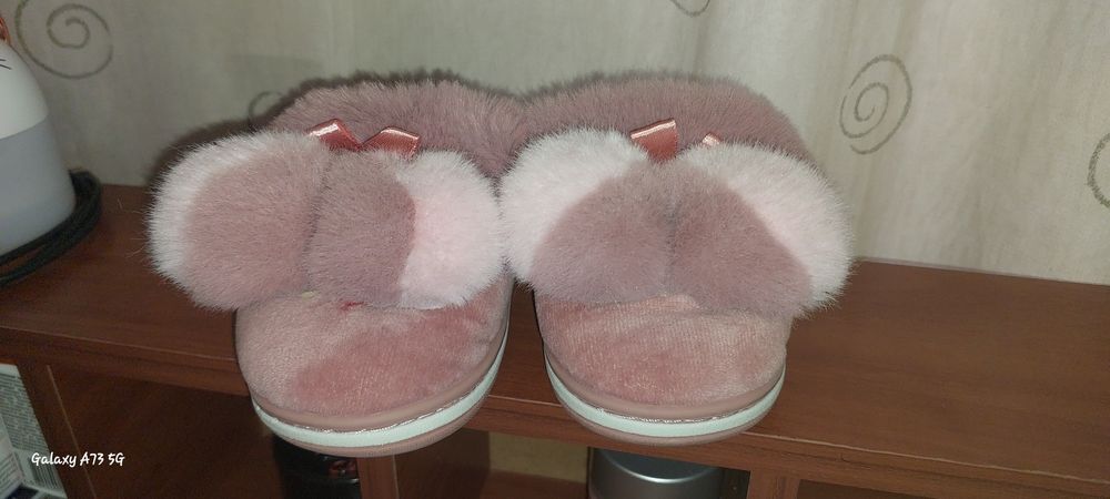 Теплі пухнасті капці 30-31