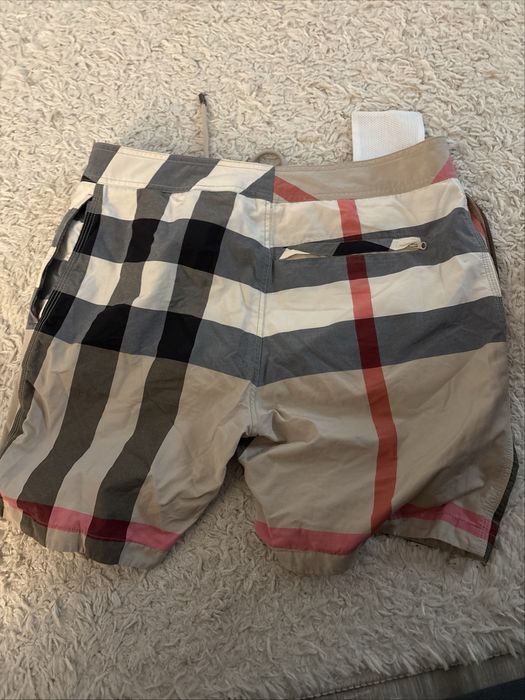 Burberry Brit Men’s Swim Shorts – Classic Check – 34” Waist