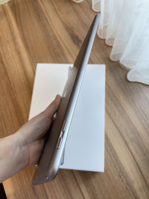 Ipad 6 (a1893) 32 gb