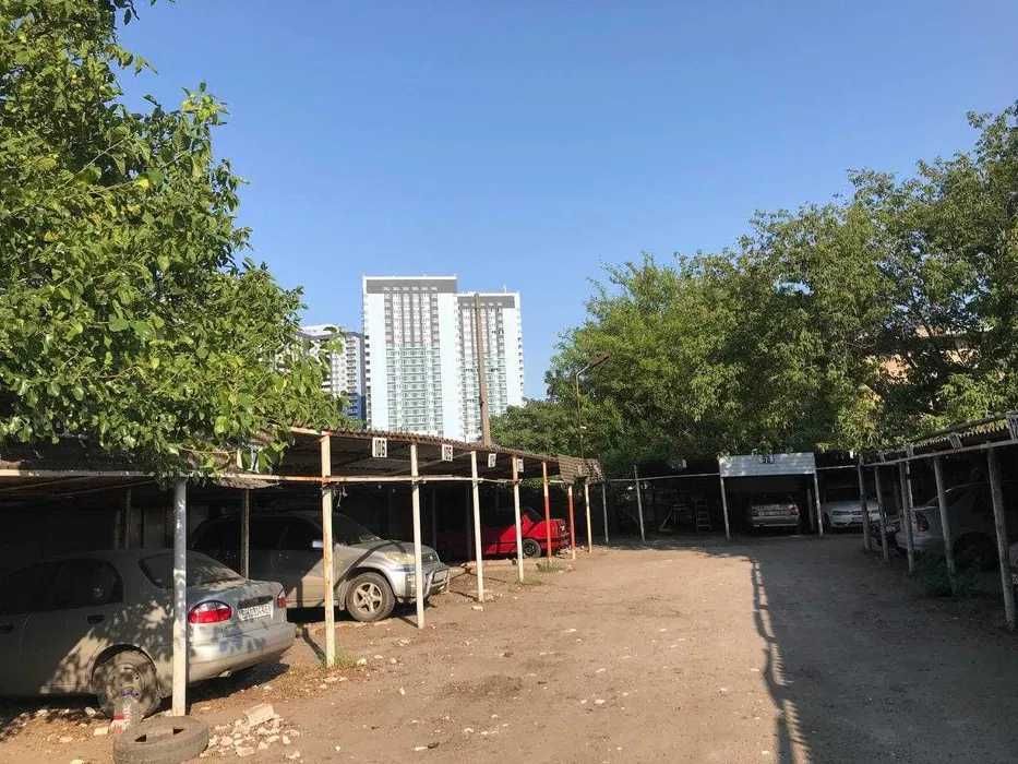 Продам паркоместо.